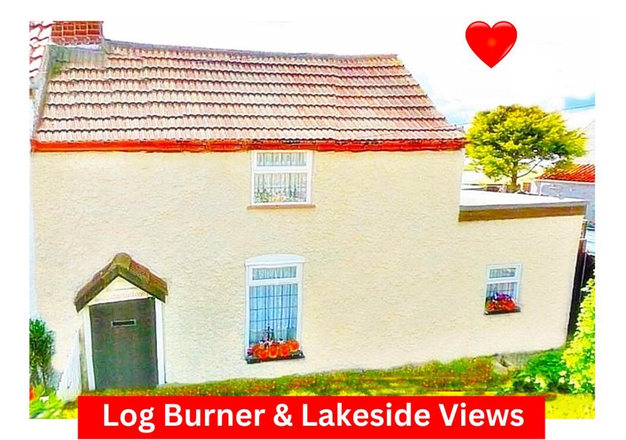 Romantic Lakeside Cottage By The Beach! With Super Cosy Log Burner! The Perfect Escape To Your Home From Home By The Sea! So Relaxing - You Won'T Want To Leave! Pet Friendly! Mablethorpe Εξωτερικό φωτογραφία
