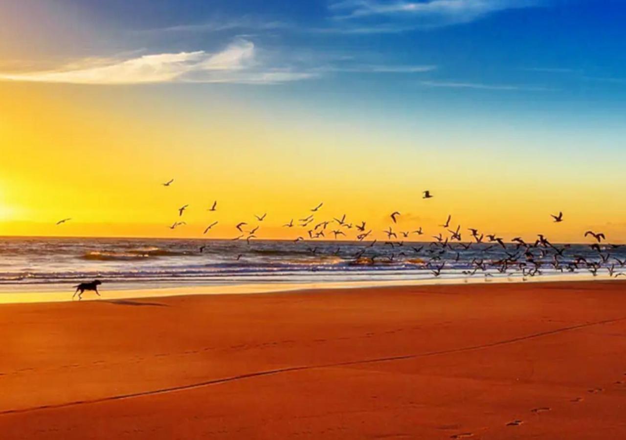 Romantic Lakeside Cottage By The Beach! With Super Cosy Log Burner! The Perfect Escape To Your Home From Home By The Sea! So Relaxing - You Won'T Want To Leave! Pet Friendly! Mablethorpe Εξωτερικό φωτογραφία